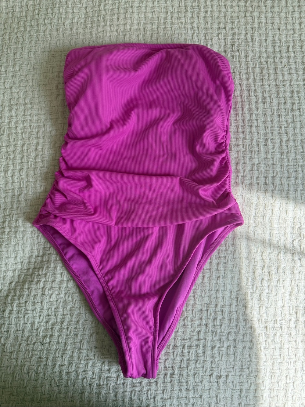 Shade & Shore Strapless Ruched One-Piece Swimsuit in Bright Magenta